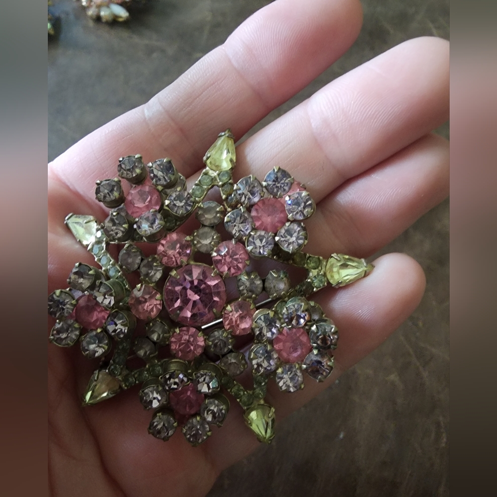 Vintage star brooch